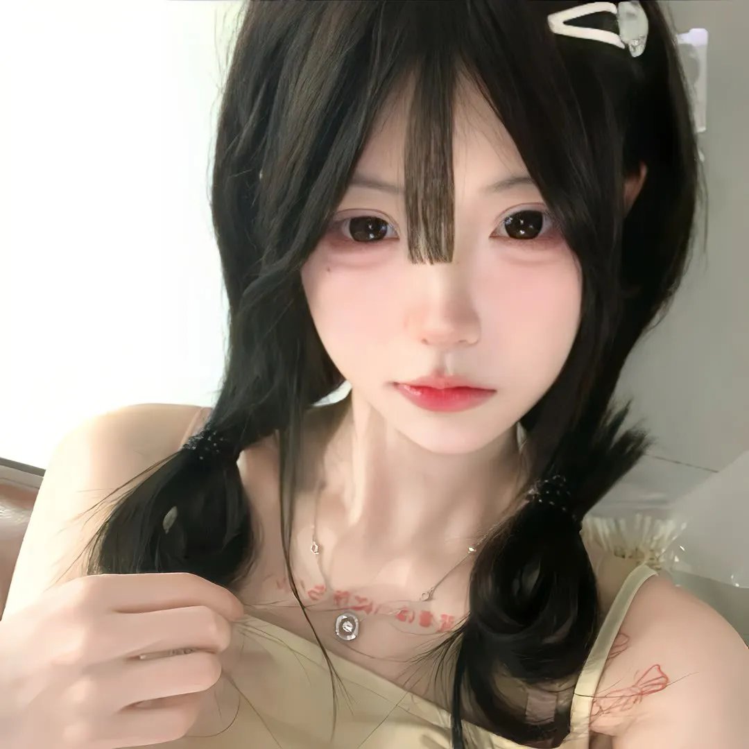 渺小而坚韧